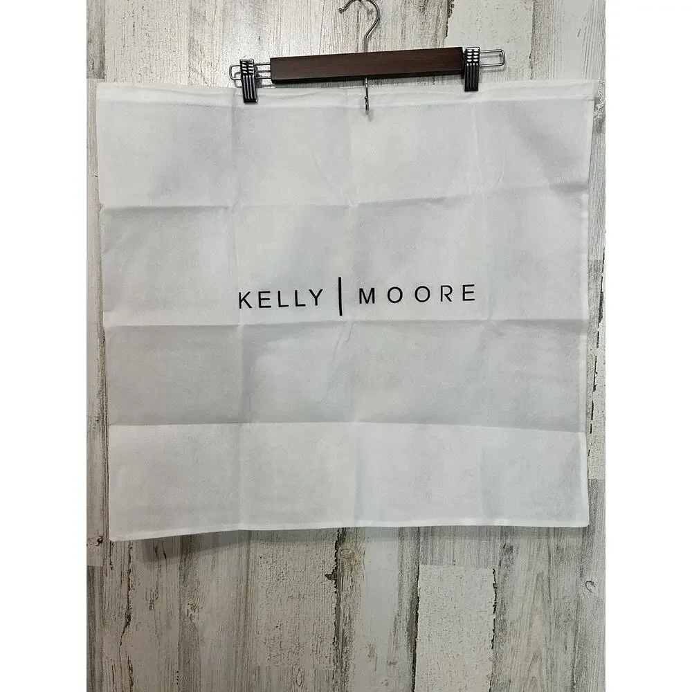 NWT Kelly Moore Duffle Nylon Water Resistant Camera Bag Luggage Carry On QUALITY